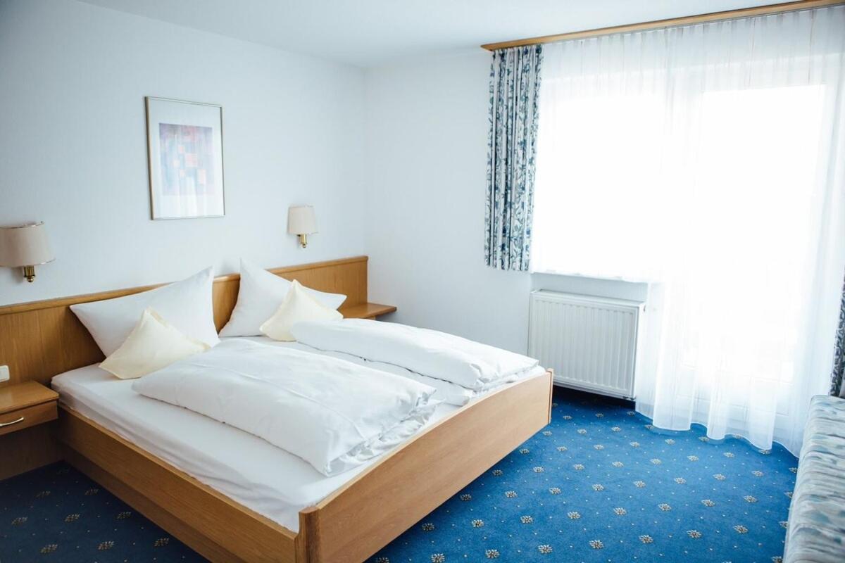 Hotel-Gasthof Loewen Feldkirch Eksteriør bilde