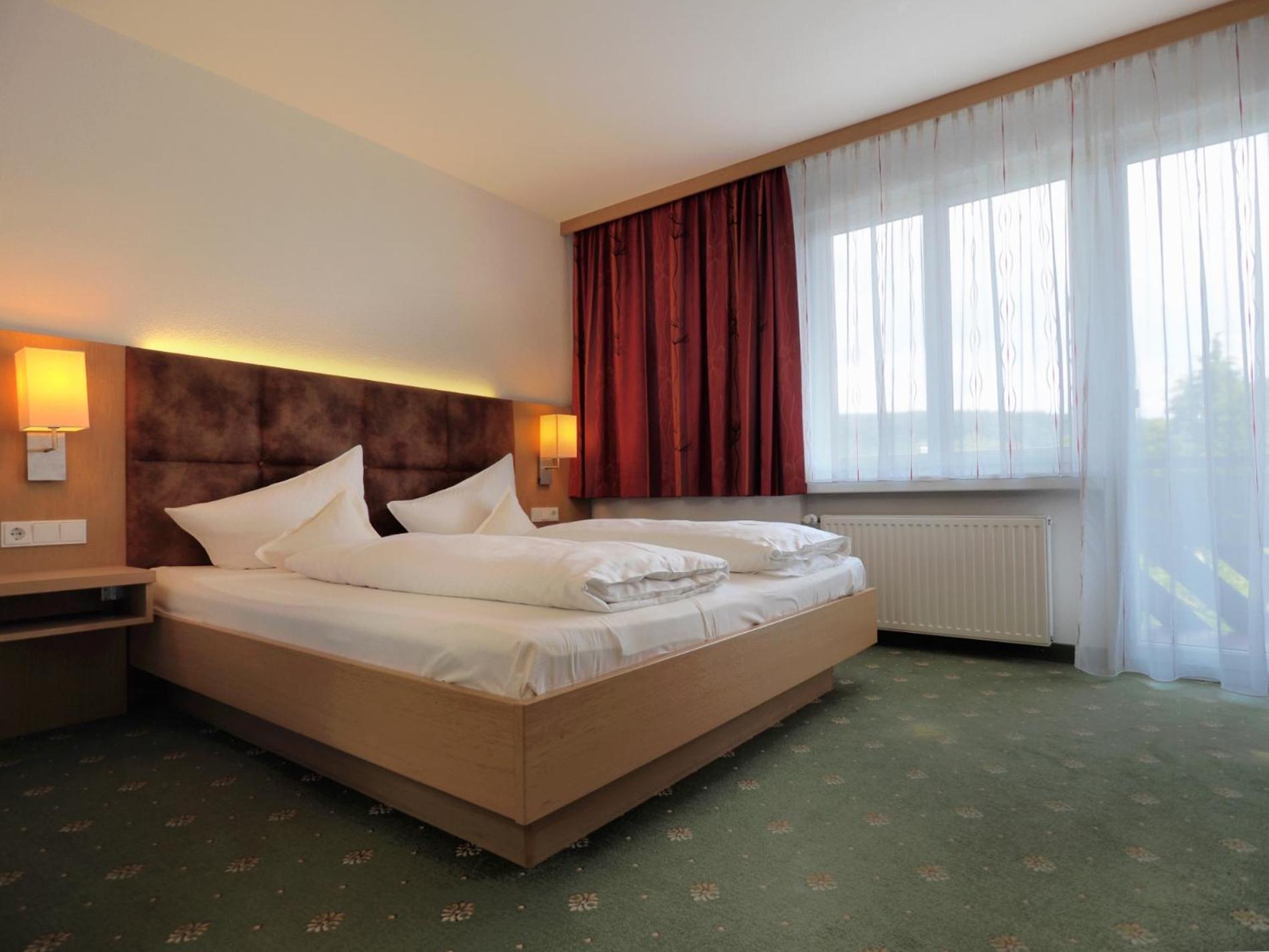 Hotel-Gasthof Loewen Feldkirch Eksteriør bilde